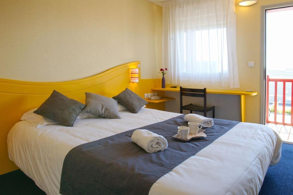 Couett'Hotel Oloron Sainte Marie エクステリア 写真