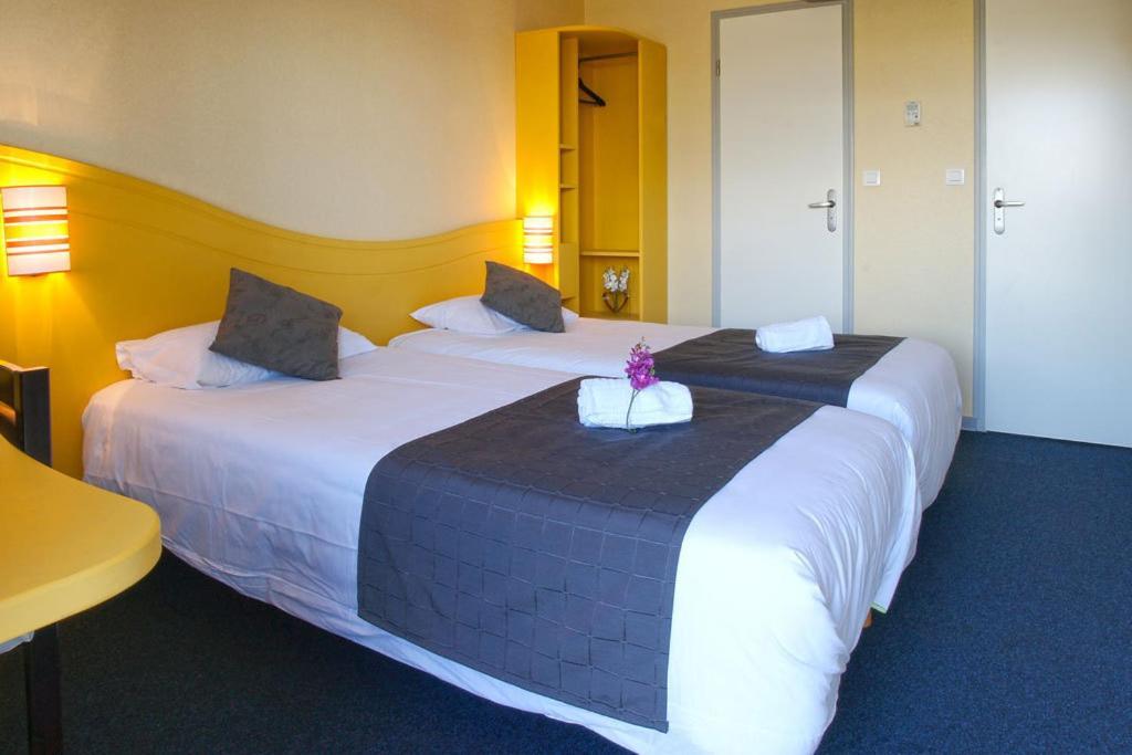 Couett'Hotel Oloron Sainte Marie エクステリア 写真